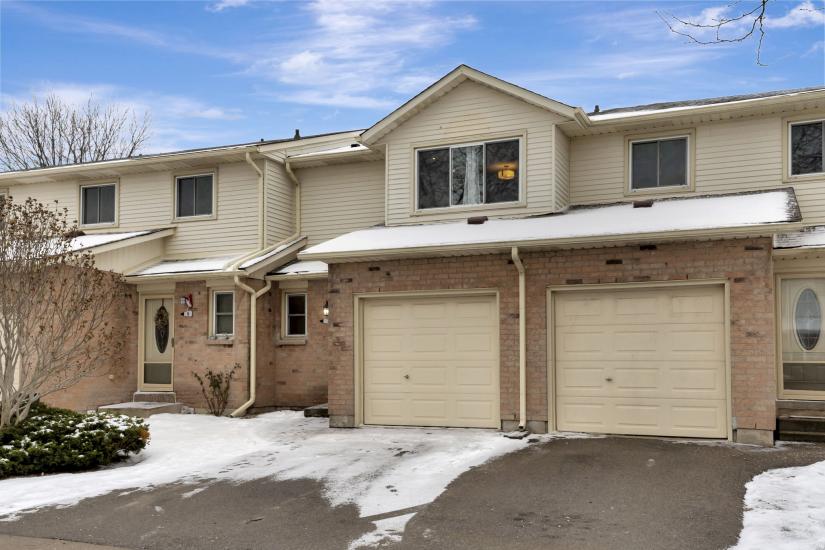 Property listing for #7-860 Rymal Rd. E., Hamilton, ON