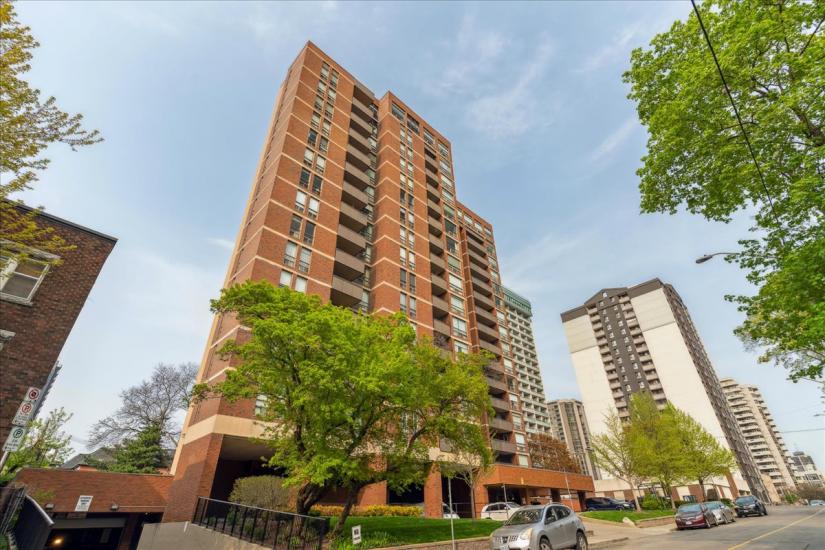Property listing for #305-222 Jackson St. W., Hamilton, ON