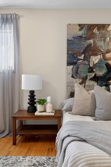 Property listing for 624 Seventh Ave., Hamilton, ON