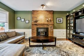 Property listing for 145 Lavender Dr., Ancaster, ON