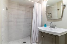 Property listing for 14 Norwood Rd., Hamilton, ON