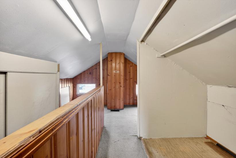 Property listing for 663 Tate Ave., Hamilton, ON