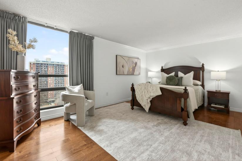 Property listing for #1003-222 Jackson St. W., Hamilton, ON