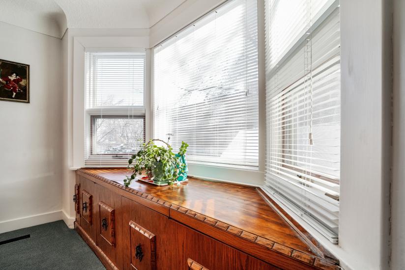 Property listing for 14 Durham Rd., Hamilton, ON