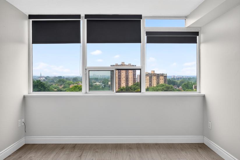 Property listing for #1106-120 Duke St., Hamilton, ON