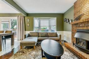 Property listing for 145 Lavender Dr., Ancaster, ON