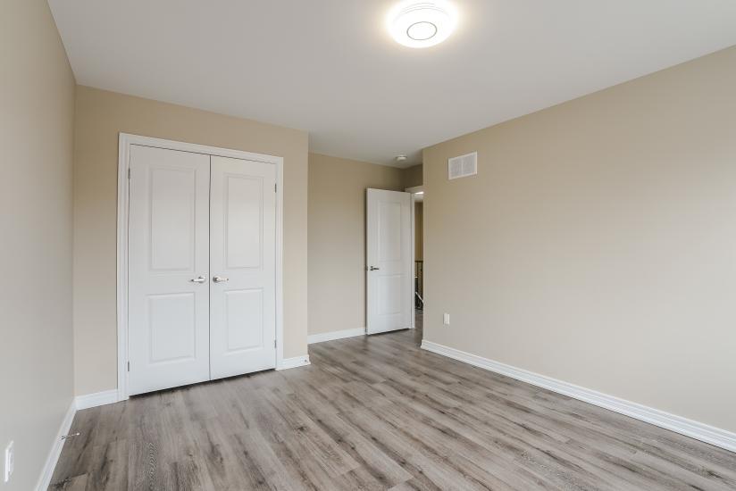 Property listing for #U-183 Rykert St., St. Catharines, ON