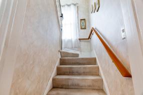 Property listing for 180 St. Catharines St., Smithville, Ontario