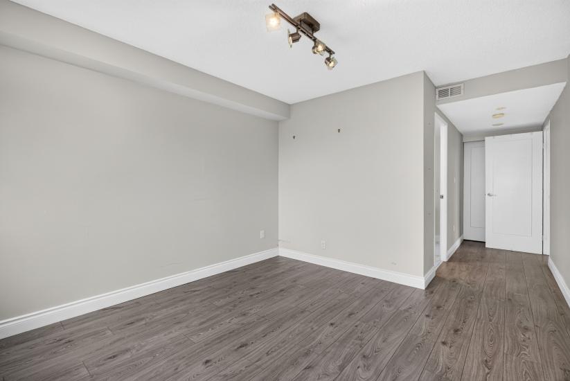 Property listing for #1106-120 Duke St., Hamilton, ON