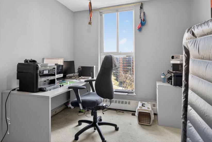 Property listing for #1102-1966 Main St. W., Hamilton, ON