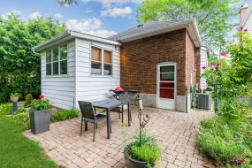 Property listing for 14 Norwood Rd., Hamilton, ON