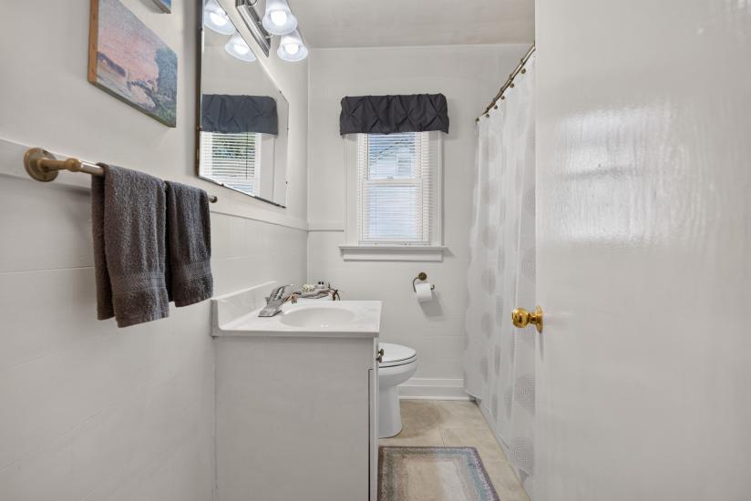 Property listing for 109 Linwood Ave., Port Colborne, ON