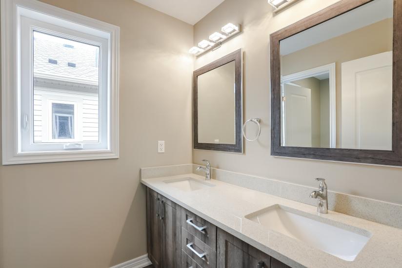 Property listing for #U-183 Rykert St., St. Catharines, ON