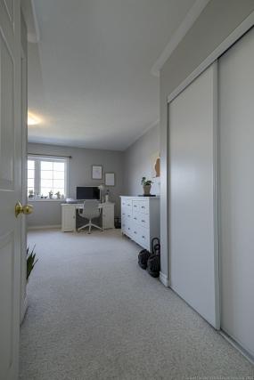 Property listing for #92-100 Beddoe Dr., Hamilton, Ontario