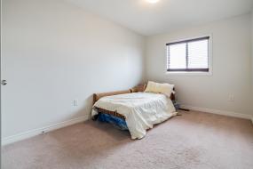 Property listing for #5-370 Stonehenge Dr., Ancaster, ON