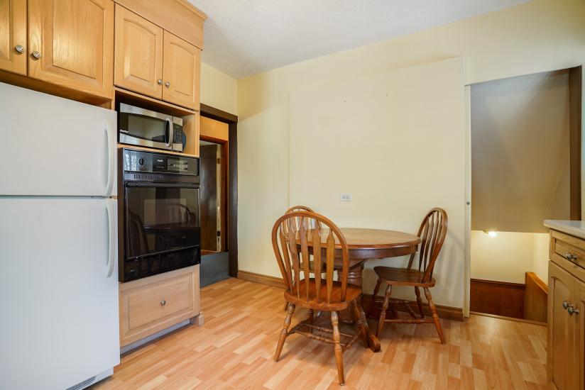 Property listing for 14 Durham Rd., Hamilton, ON