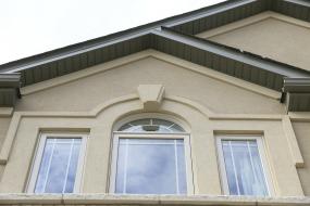 Property listing for #10-201 Westbank Trail, Stoney Creek, ON
