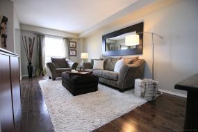 Property listing for 85 Meadow Wood Cres., Stoney Creek, ON