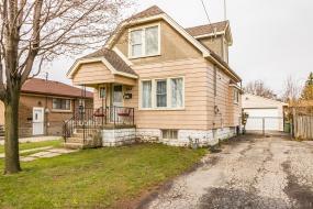 Property listing for 663 Dunn Ave., Hamilton, ON