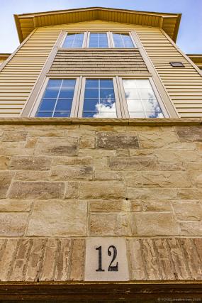 Property listing for #12-11 Stockbridge Gardens, Stoney Creek, ON