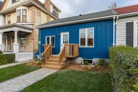 Property listing for 232 Emerald St. N., Hamilton, ON