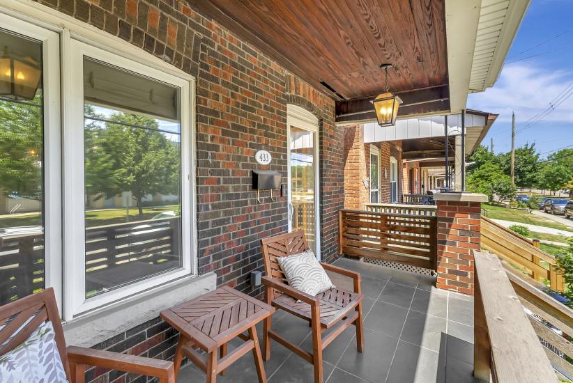 Property listing for 433 Hughson St. N., Hamilton, ON