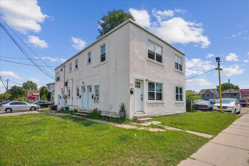 Property listing for 63 Pelham Rd., St. Catharines, ON