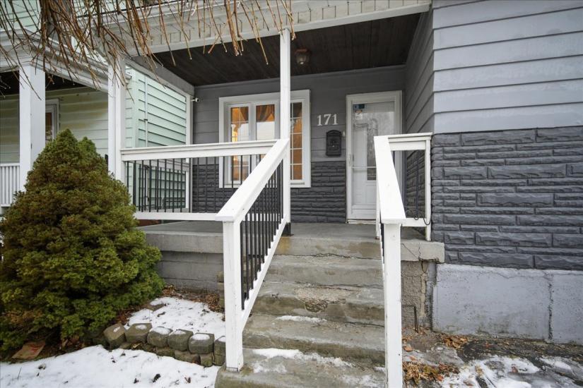 Property listing for 171 Paling Ave., Hamilton, ON