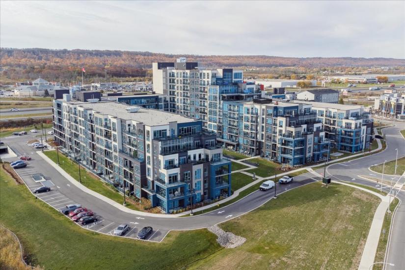 Property listing for #149-16 Concord Place, Grimsby, ON