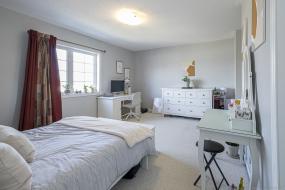 Property listing for #92-100 Beddoe Dr., Hamilton, Ontario