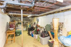 Property listing for 31 Alanson St., Hamilton, ON