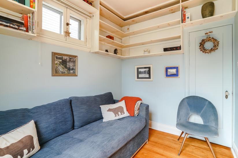 Property listing for 85 Hyde Park Ave, Hamilton, ON