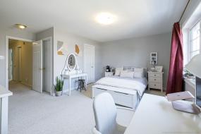 Property listing for #92-100 Beddoe Dr., Hamilton, Ontario
