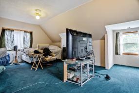 Property listing for 131 Bell Ave., Hamilton, Ontario