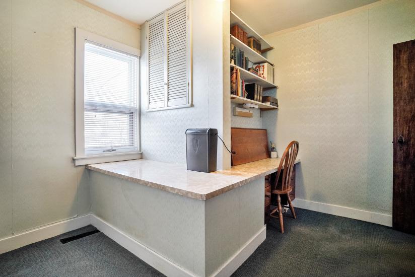 Property listing for 14 Durham Rd., Hamilton, ON
