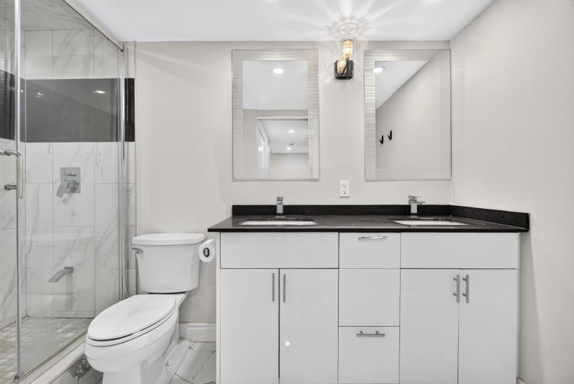Property listing for #1106-120 Duke St., Hamilton, ON