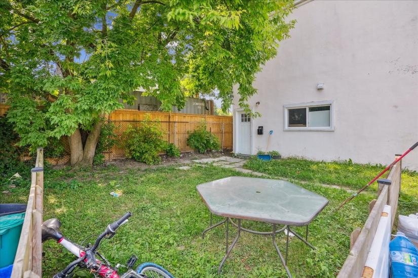 Property listing for 63 Pelham Rd., St. Catharines, ON