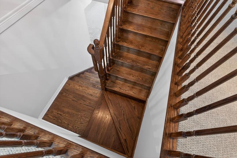 Property listing for 79 Dolomiti Crt., Stoney Creek, ON