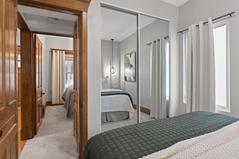 Property listing for 105 Highland Ave., St. Catharines, ON