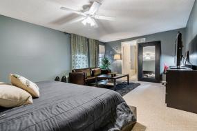 Property listing for 145 Lavender Dr., Ancaster, ON