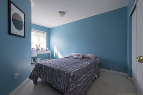 Property listing for #92-100 Beddoe Dr., Hamilton, Ontario