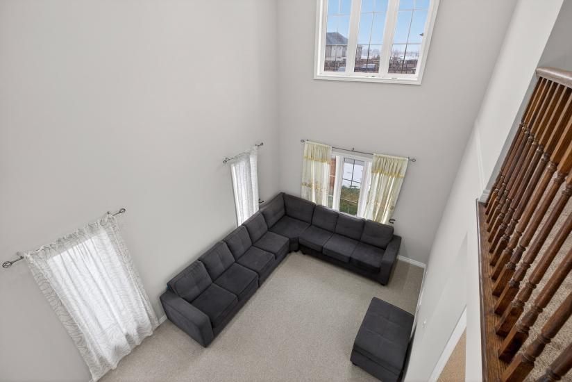 Property listing for 79 Dolomiti Crt., Stoney Creek, ON