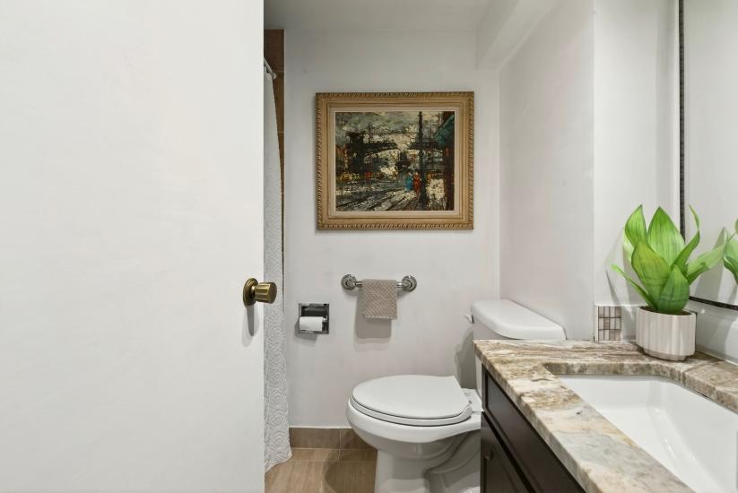 Property listing for #1003-222 Jackson St. W., Hamilton, ON