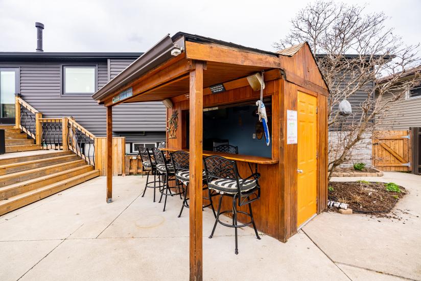 Property listing for 20 Ackland St., Hamilton, ON