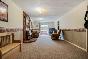 Property listing for 42 Beston Dr., Hamilton, Ontario