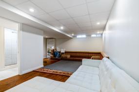 Property listing for #5-370 Stonehenge Dr., Ancaster, ON