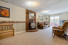 Property listing for 42 Beston Dr., Hamilton, Ontario