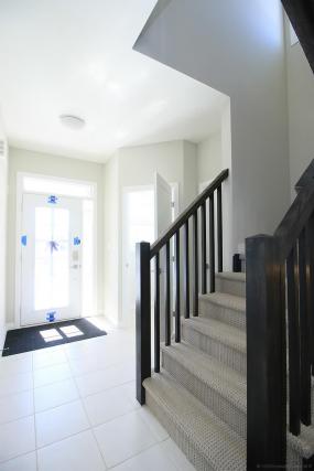 Property listing for 103 Columbus Gate, Hamilton, ON