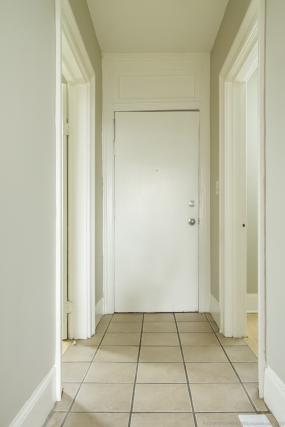 Property listing for 160 Locke St. N., Hamilton, ON