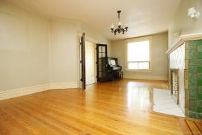 Property listing for 111 Gladstone Ave., Hamilton, Ontario